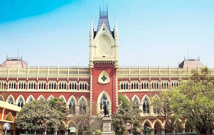 बंगाल सरकार को बबीता को शिक्षण कार्य प्रदान करने का निर्देश